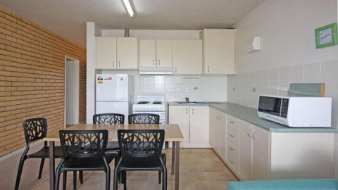 Pacific 2 - Dalby Accommodation 3