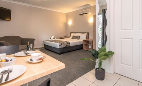 Pacific Coast Motel - Dalby Accommodation 1