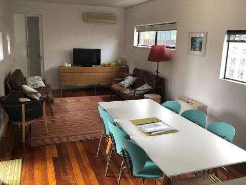 Pacific Paradise - Dalby Accommodation 2