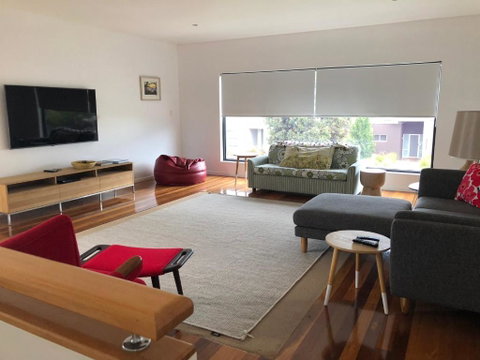 Pacific Paradise - Dalby Accommodation 1