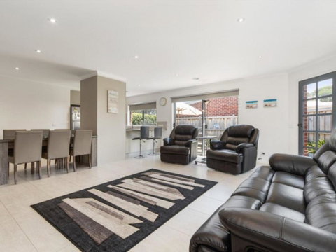 Palmerston - Dalby Accommodation 3