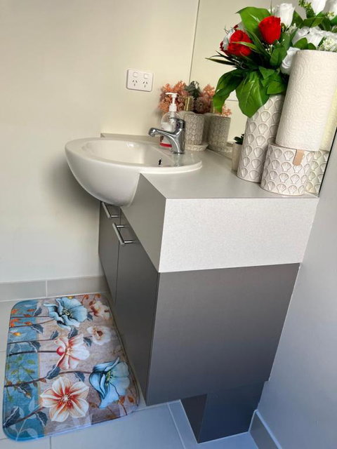 Paradise Pavilion Hide Away - Dalby Accommodation 0