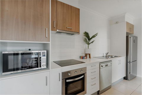 Peaceful 1-Bed Apartment Close To Lonsdale St - Dalby Accommodation 1