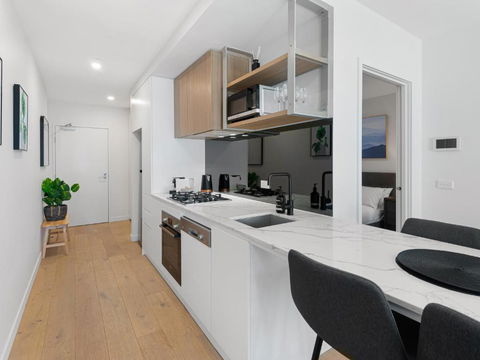 Peaceful 1-Bed Unit With A Spacious Balcony - Dalby Accommodation 2