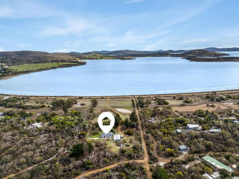 Peaceful Beachside Home - Dalby Accommodation 2