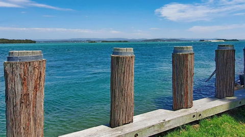 Pelican Lake Retreat - Dalby Accommodation 2