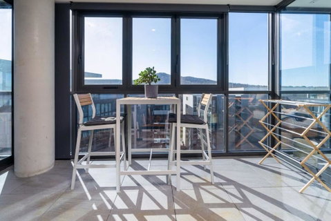 Perfectly Located 1BR BA Apartment - Dalby Accommodation 1