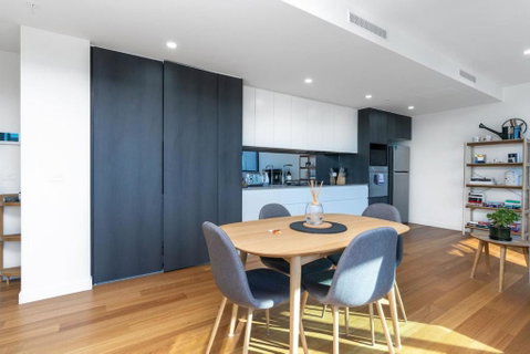 Perfectly Located 1BR BA Apartment - Dalby Accommodation 2