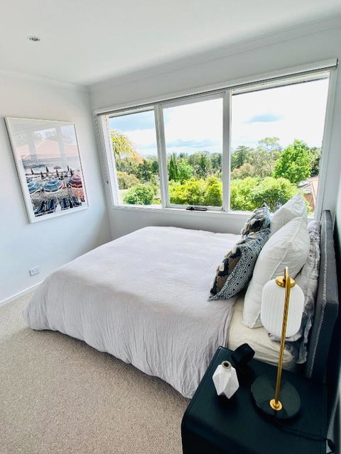 Pool & Pet Friendly - Mornington Peninsula Beach House - Dalby Accommodation 3