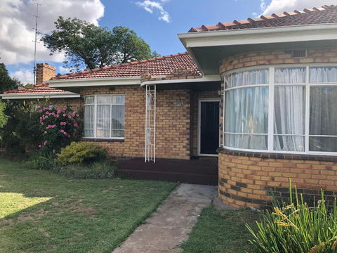 Pleasant View - Dalby Accommodation 0