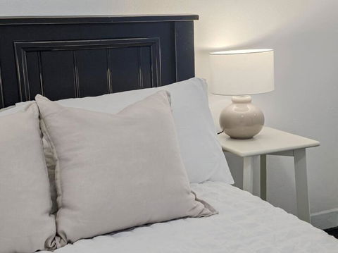 Peters Rest Central Wagga - Dalby Accommodation 3