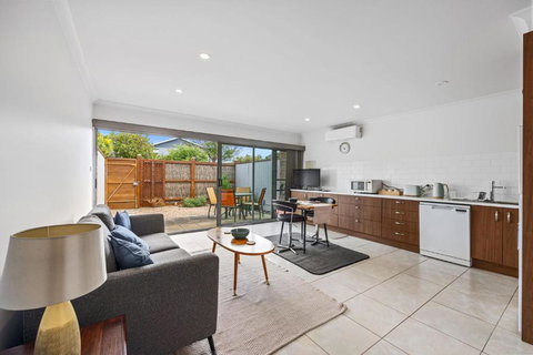 Petite Retreat - Dalby Accommodation 2