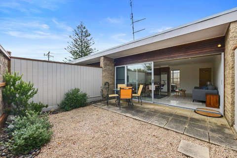 Petite Retreat - Dalby Accommodation 0