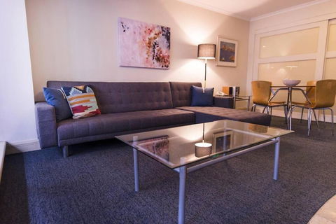 PI702 - Ideally Located Sydney CBD - Dalby Accommodation 2
