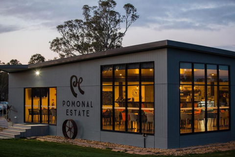 Pomonal Estate Villas - Dalby Accommodation 0