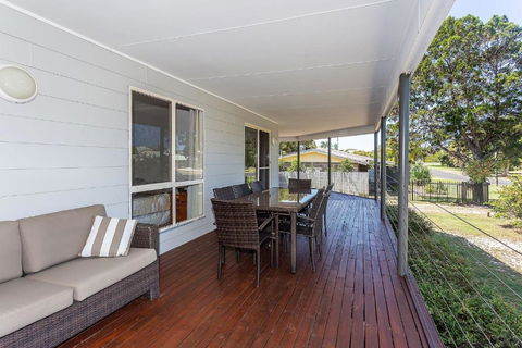 Rainbow Tides - Dalby Accommodation 0