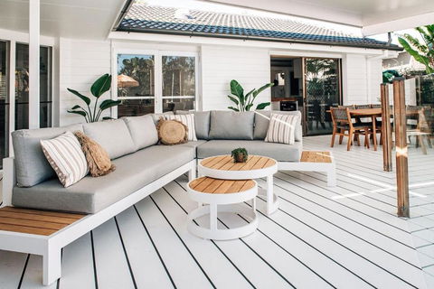 Prime Location With Pool - Walk To Coolum Beach - Dalby Accommodation 2