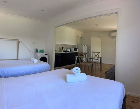 Private Studio House Unit In Dundas Valley - Dalby Accommodation 2
