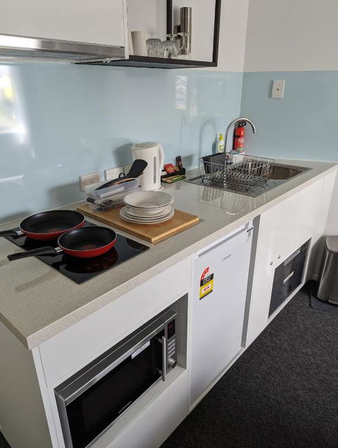 PROSERPINE MOTOR LODGE - Dalby Accommodation 2