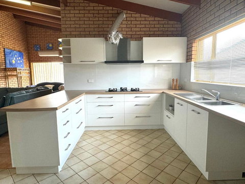 Puggle Palace - Dalby Accommodation 2