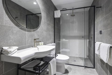 Q Squared Serviced Apartments - Dalby Accommodation 3