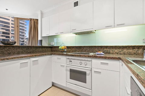 Quay West 2302 Self-Catering - Dalby Accommodation 1