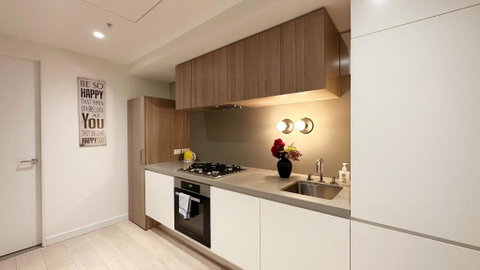 Queens Place L45 Apt By GoodLive - Dalby Accommodation 2