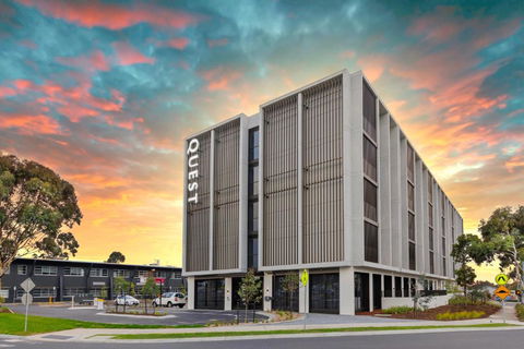 Quest Watergardens - Dalby Accommodation 0