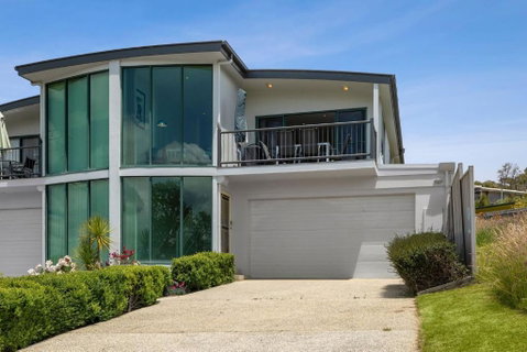 Questa E Bella - Dalby Accommodation 2