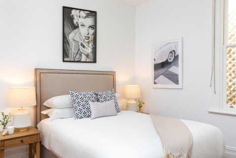 Ravenscourt S Studio Apartment Close To Everything - Dalby Accommodation 3