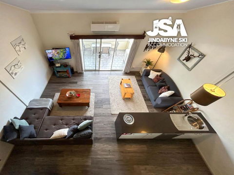 Razorback 6 - Dalby Accommodation 0