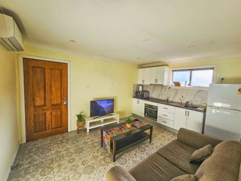 Realhome - Dalby Accommodation 3