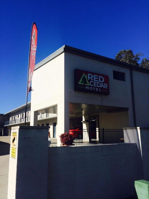 Red Cedar Motel - Dalby Accommodation 0