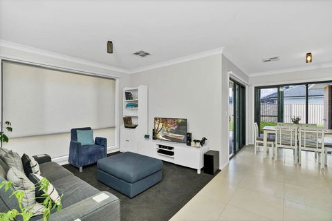 Red Gum Rise - Gateway To The Southern Highlands - Dalby Accommodation 3