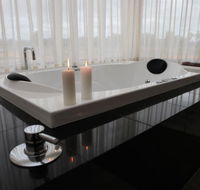Aurora Cottages Bush Retreat - Dalby Accommodation