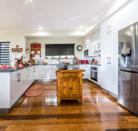Austinmer - Cannonvale - Dalby Accommodation