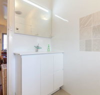 B7 Close to UWA Swan River Cafes and The New Children's Hospital - Dalby Accommodation
