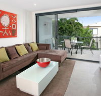 Back of the Block Bulimba - Executive 3BR Bulimba apartment with leafy outlook - Dalby Accommodation
