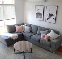 Balcony Retreat Apartment by Ready Set Host - Dalby Accommodation