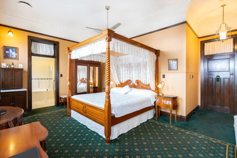 Ballina Manor Boutique Hotel - Dalby Accommodation 3