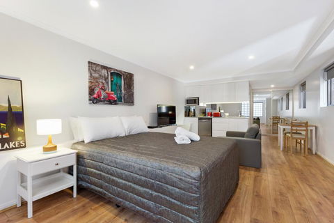 Balmain Modern Apartments - Dalby Accommodation 0