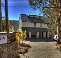 Banksia 2/35 Townsend Street - Dalby Accommodation