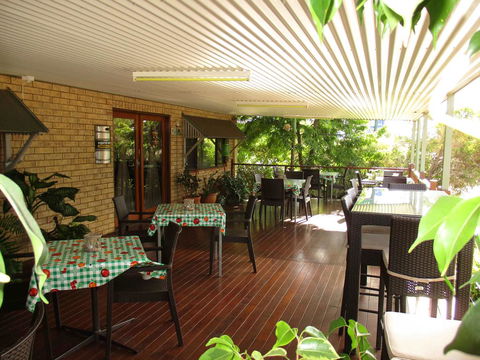 Barcaldine Country Motor Inn - Dalby Accommodation 0