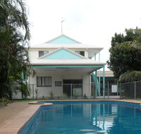 Bargara Beach Motor Inn - Dalby Accommodation