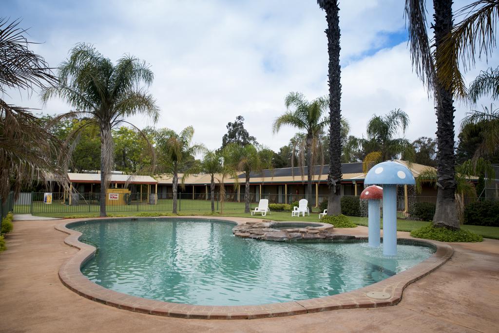 Cobram East VIC Dalby Accommodation