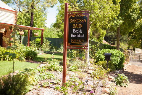 Barossa Barn Bed And Breakfast - Dalby Accommodation 1