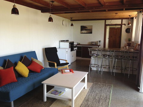 Base BnB - Dalby Accommodation 0