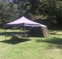 Basin Ku-ring-gai Campsite Set Up - Dalby Accommodation