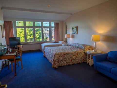 Battery Point Manor - Dalby Accommodation 2