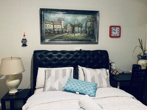 Bawlyn Room - Dalby Accommodation 1